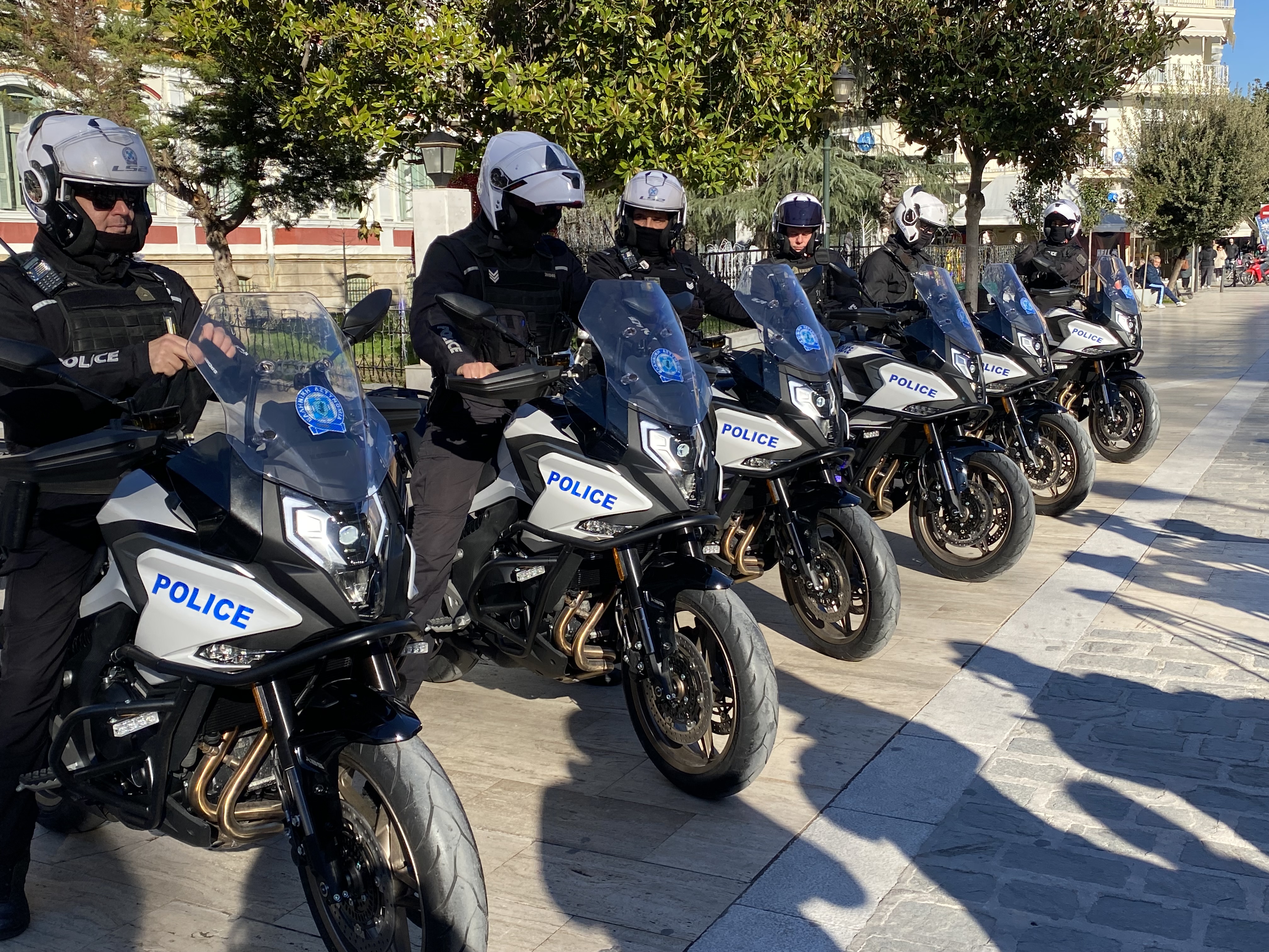 ΠΑΡΑΔΟΣΗ 6 ΜΟΤΟΣΥΚΛΕΤΩΝ ΑΠΟ ΤΗΝ ΠΕ ΣΕΡΡΩΝ ΣΤΗ ΔΙΕΥΘΥΝΣΗ ΑΣΤΥΝΟΜΙΑΣ ΣΕΡΡΩΝ