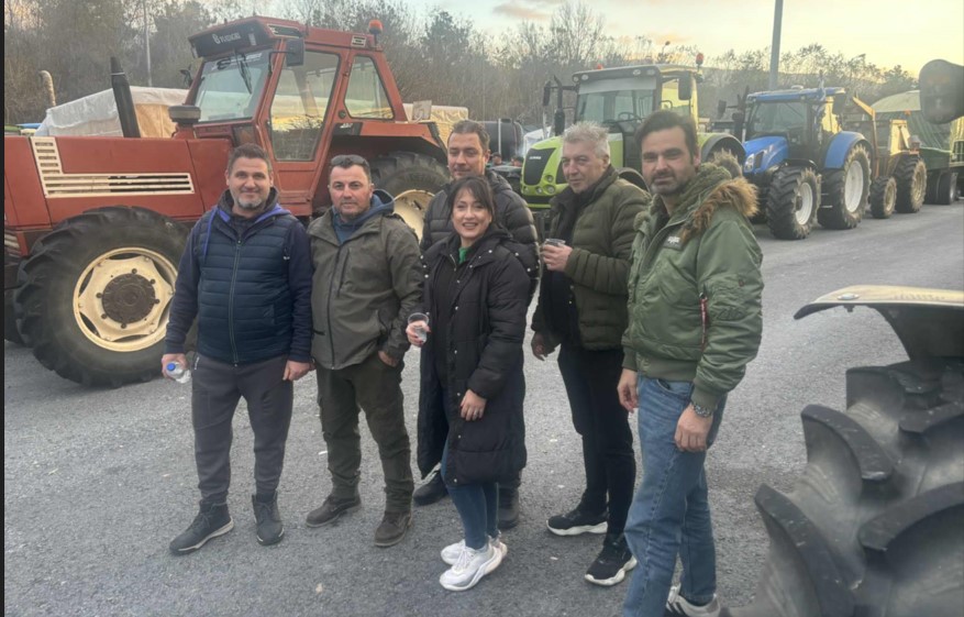 ΤΟ ΣΩΜΑΤΕΙΟ ΚΡΕΟΠΩΛΩΝ Ν. ΣΕΡΡΩΝ ΒΡΕΘΗΚΕ ΚΟΝΤΑ ΣΤΟΥΣ ΣΕΡΡΑΙΟΥΣ ΑΓΡΟΤΕΣ ΣΤΑ ΜΠΛΟΚΑ