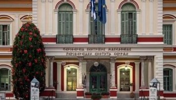 ΔΩΡΕΑ ΕΞΙ ΜΟΤΟΣΥΚΛΕΤΩΝ ΣΤΗΝ ΑΣΤΥΝΟΜΙΚΗ ΔΙΕΥΘΥΝΣΗ ΣΕΡΡΩΝ ΑΠΟ ΤΟΝ ΑΝΤΙΠΕΡΙΦΕΡΕΙΑΡΧΗ ΣΕΡΡΩΝ