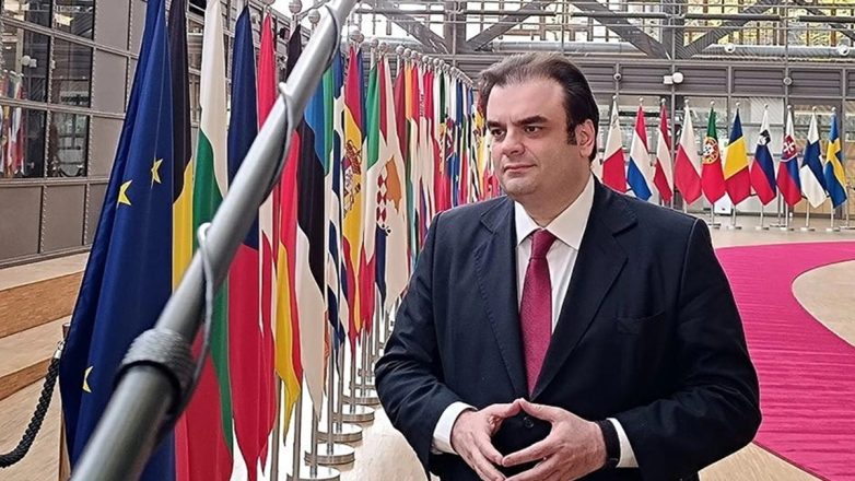 Ο ΚΥΡΙΑΚΟΣ ΠΙΕΡΡΑΚΑΚΗΣ ΕΞΕΛΕΓΗ ΟΜΟΦΩΝΑ ΠΡΟΕΔΡΟΣ ΤΟΥ Eurogroup