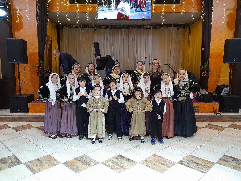 20260201 131145 xoros adelfotitas mikrasiaton