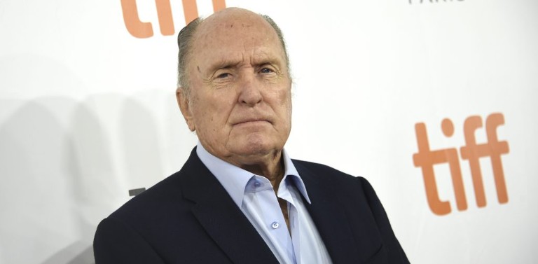 ΠΕΘΑΝΕ Ο ΑΜΕΡΙΚΑΝΟΣ ΗΘΟΠΟΙΟΣ ΡΟΜΠΕΡΤ ΝΤΙΒΑΛ ΣΕ ΗΛΙΚΙΑ 95 ΕΤΩΝ