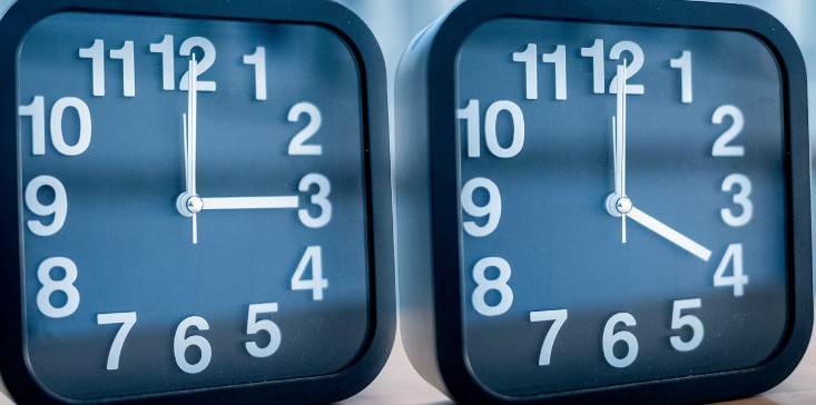 ΤΗΝ ΤΕΛΕΥΤΑΙΑ ΚΥΡΙΑΚΗ ΤΟΥ ΜΑΡΤΙΟΥ ΑΛΛΑΖΕΙ Η ΩΡΑ