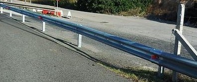 ΕΡΓΑΣΙΕΣ ΤΟΠΟΘΕΤΗΣΗΣ ΣΤΗΘΑΙΩΝ ΣΤΗΝ ΠΕΡΙΦΕΡΕΙΑΚΗ ΟΔΟ ΘΕΣΣΑΛΟΝΙΚΗΣ