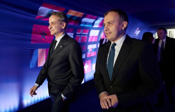 Ο ΤΑΣΟΣ ΧΑΤΖΗΒΑΣΙΛΕΙΟΥ ΜΕ ΤΟΝ ΠΡΩΘΥΠΟΥΡΓΟ ΣΤΙΣ ΒΡΥΞΕΛΛΕΣ ΣΤΗ ΣΥΝΟΔΟ ΚΟΡΥΦΗΣ ΤΗΣ ΕΥΡΩΠΑΪΚΗΣ ΕΝΩΣΗΣ ΚΑΙ ΤΑ 50ΧΡΟΝΙΑ ΤΟΥ ΕΥΡΩΠΑΪΚΟΥ ΛΑΪΚΟΥ ΚΟΜΜΑΤΟΣ