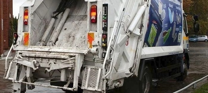 ΑΣΤΕΓΟΣ ΚΟΙΜΟΤΑΝ ΣΕ ΚΑΔΟ ΑΠΟΚΟΜΙΔΗΣ ΑΠΟΡΡΙΜΜΑΤΩΝ, ΤΟΝ ΑΝΤΙΛΗΦΘΗΚΑΝ ΟΙ ΥΠΑΛΛΗΛΟΙ EΓΚΑΙΡΩΣ