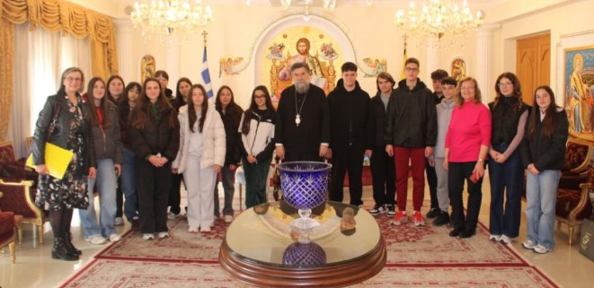 ΕΠΙΣΚΕΨΗ ΜΑΘΗΤΩΝ ΤΟΥ ΓΥΜΝΑΣΙΟΥ ΝΙΓΡΙΤΑΣ ΚΑΙ ΤΟΥ 2ου ΣΕΡΡΩΝ ΣΤΟΝ ΜΗΤΡΟΠΟΛΙΤΗ ΣΕΡΡΩΝ ΚΑΙ ΝΙΓΡΙΤΑΣ