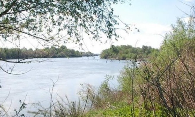 ΑΛΙΕΙΑ ΣΕ ΠΟΤΑΜΟΥΣ ΠΑΡΑΠΟΤΑΜΟΥΣ ΧΕΙΜΑΡΟΥΣ ΚΑΙ ΡΕΟΝΤΑ ΥΔΑΤΑ ΣΤΗΝ ΠΕΡΙΦΕΡΕΙΑ ΚΕΝΤΡΙΚΗΣ ΜΑΚΕΔΟΝΙΑΣ