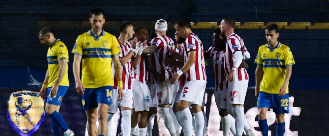 ΠΑΝΑΙΤΩΛΙΚΟΣ – ΠΑΝΣΕΡΡΑΪΚΟΣ 2-3 για την 3η ΑΓΩΝΙΣΤΙΚΗ ΤΩΝ ΠΛΕΙ ΑΟΥΤ . ΑΛΜΑ ΠΑΡΑΜΟΝΗΣ ΑΠΟ ΤΑ «ΛΙΟΝΤΑΡΙΑ»