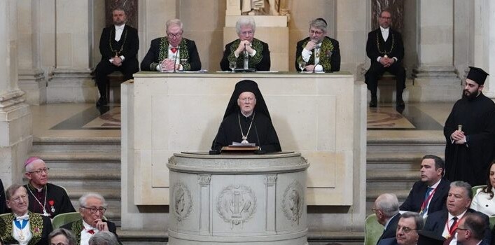 Ο ΟΙΚΟΥΜΕΝΙΚΟΣ ΠΑΤΡΙΑΡΧΗΣ ΒΑΡΘΟΛΟΜΑΙΟΣ ΑΝΑΓΟΡΕΥΘΗΚΕ ΜΕΛΟΣ ΤΗΣ ΓΑΛΛΙΚΗΣ ΑΚΑΔΗΜΙΑΣ