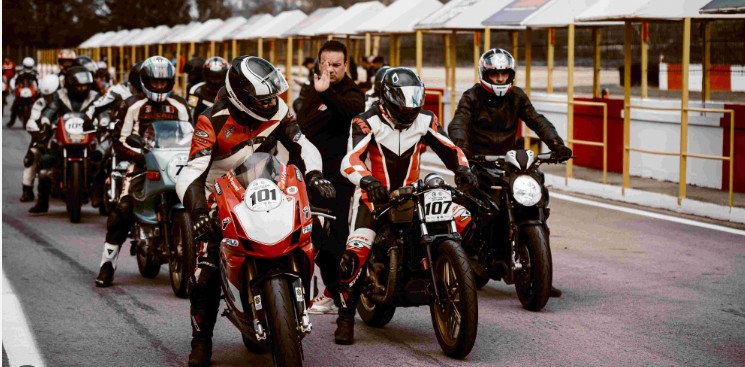 ΟΛΟΚΛΗΡΩΘΗΚΕ ΣΤΙΣ ΣΕΡΡΕΣ ΤΟ 17th International Auto Track Days by Alfisti.gr