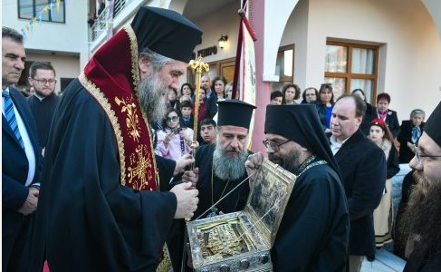 Η ΕΚΚΛΗΣΙΑ ΤΩΝ ΣΕΡΡΩΝ ΥΠΟΔΕΧΘΗΚΕ ΤΙΜΙΟ ΞΥΛΟ ΑΠΟ ΤΗΝ Ι.Μ. ΑΓΙΟΥ ΠΑΥΛΟΥ ΑΓΙΟΥ ΟΡΟΥΣ ΣΤΗ ΝΙΓΡΙΤΑ ΣΕΡΡΩΝ