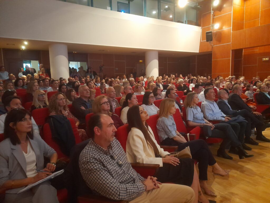 ΗΜΕΡΙΔΑ ΓΙΑ ΤΗΝ ΠΑΡΑΒΑΤΙΚΟΤΗΤΑ ΤΩΝ ΑΝΗΛΙΚΩΝ ΠΡΑΓΜΑΤΟΠΟΙΗΘΗ ΣΤΙΣ ΣΕΡΡΕΣ 3 20260511 182642 EKDHLOSH PARABATIKOTHTA ANHLIKON