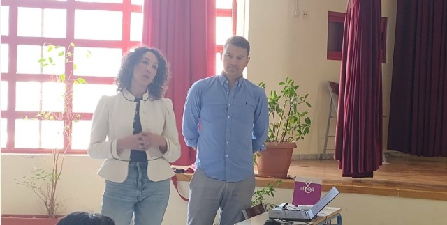 ΕΝΗΜΕΡΩΤΙΚΗ ΔΡΑΣΗ ΤΗΣ ΔΕΥΑ ΣΕΡΡΩΝ ΣΤΟ 6ο ΓΥΜΝΑΣΙΟ ΣΕΡΡΩΝ ΓΙΑ ΤΗΞ ΔΙΑΧΕΙΡΗΣΗ ΤΟΥ ΝΕΡΟΥ