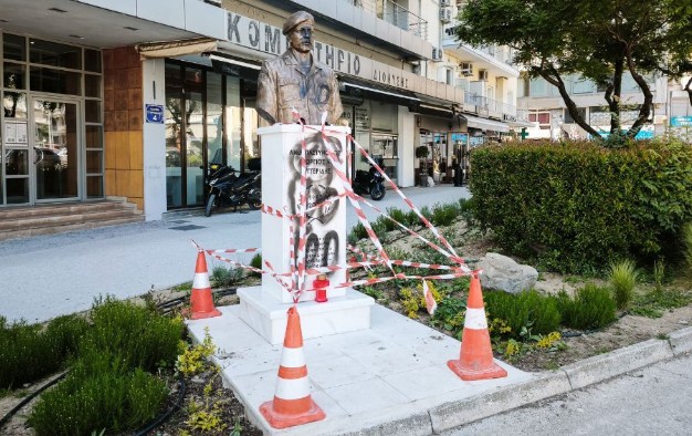 ΒΑΝΔΑΛΙΣΜΟΣ ΓΙΑ ΔΕΥΤΕΡΗ ΦΟΡΑ ΣΤΗΝ ΠΡΟΤΟΜΗ ΤΟΥ ΑΣΤΥΝΟΜΙΚΟΥ ΛΥΓΓΕΡΙΔΗ 10 ΒΑΝΔΑΛΙΣΜΟΣ ΓΙΑ ΔΕΥΤΕΡΗ ΦΟΡΑ ΣΤΗΝ ΠΡΟΤΟΜΗ ΤΟΥ ΑΣΤΥΝΟΜΙΚΟΥ ΛΥΓΓΕΡΙΔΗ
