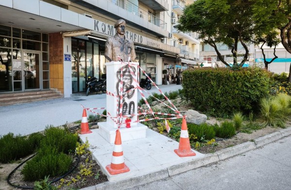 ΑΓΝΩΣΤΟΙ ΒΑΝΔΑΛΙΣΑΝ ΤΗΝ ΠΡΟΤΟΜΗ ΤΟΥ ΑΡΧΙΦΥΛΑΚΑ ΓΙΩΡΓΟΥ ΛΥΓΓΕΡΙΔΗ